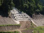 平成26年度　下筌ダム栃原地区法面補修工事
